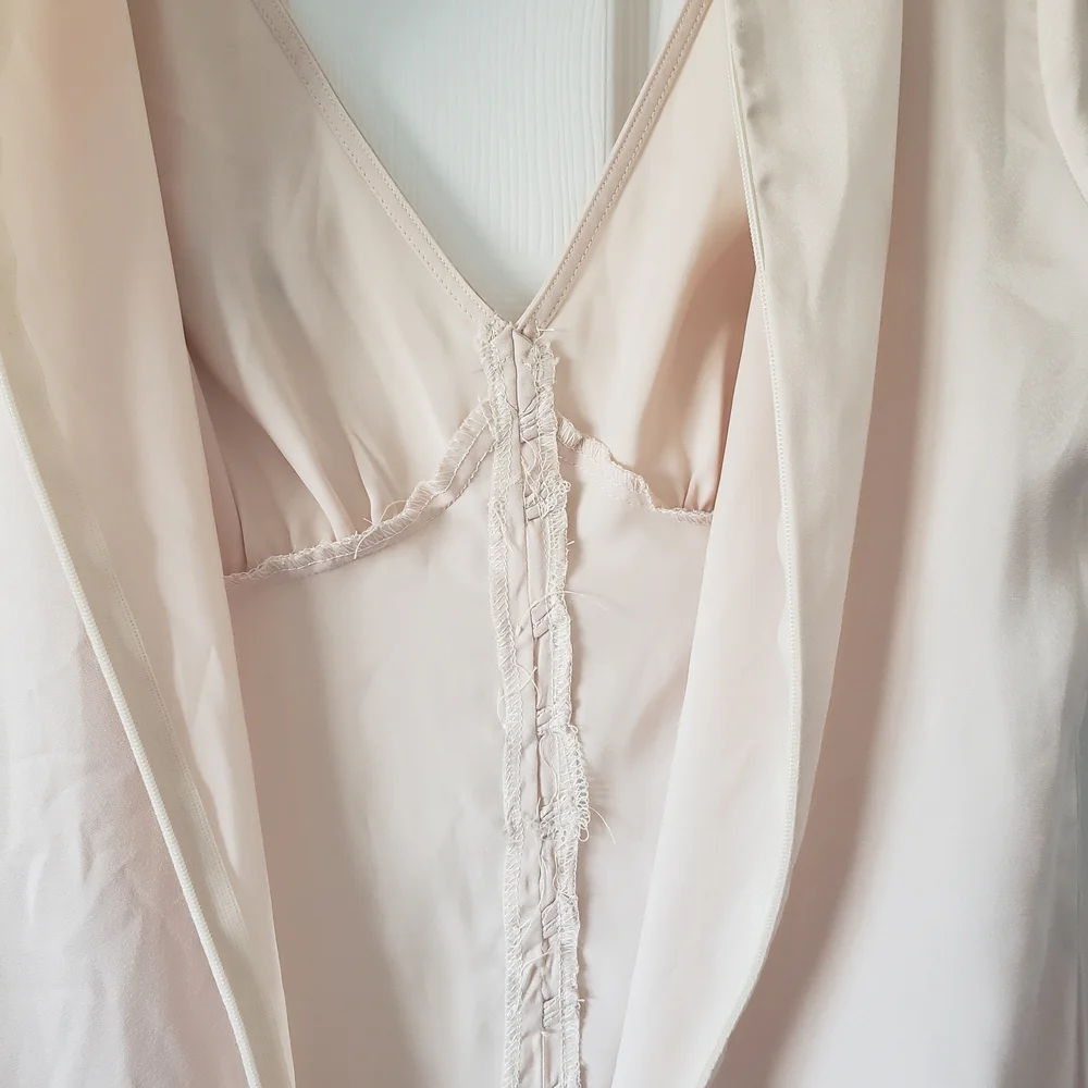 Böhme Emersyn Dress Champagne V-Neck Silky Flow Elopement Gown - Picture 13 of 13